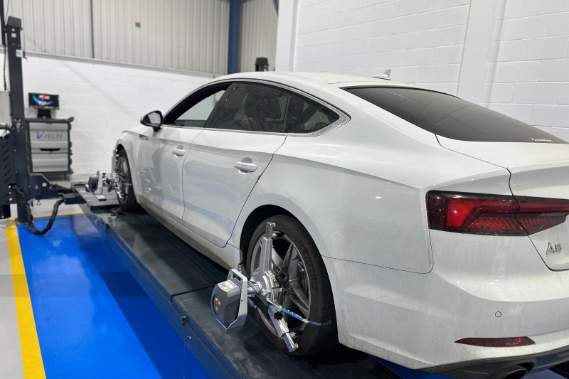 The Evolution of Wheel Alignment Machines: From Tracking Gauges to 3D Systems